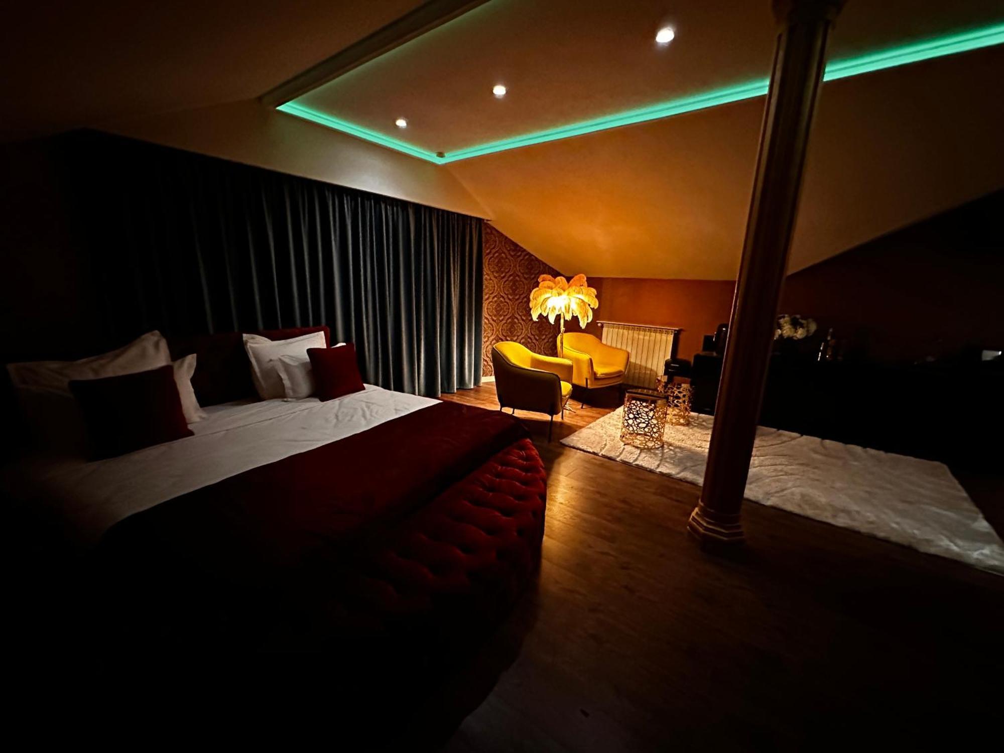 Apartment The Jacuzzi Boutique (adults Only) *